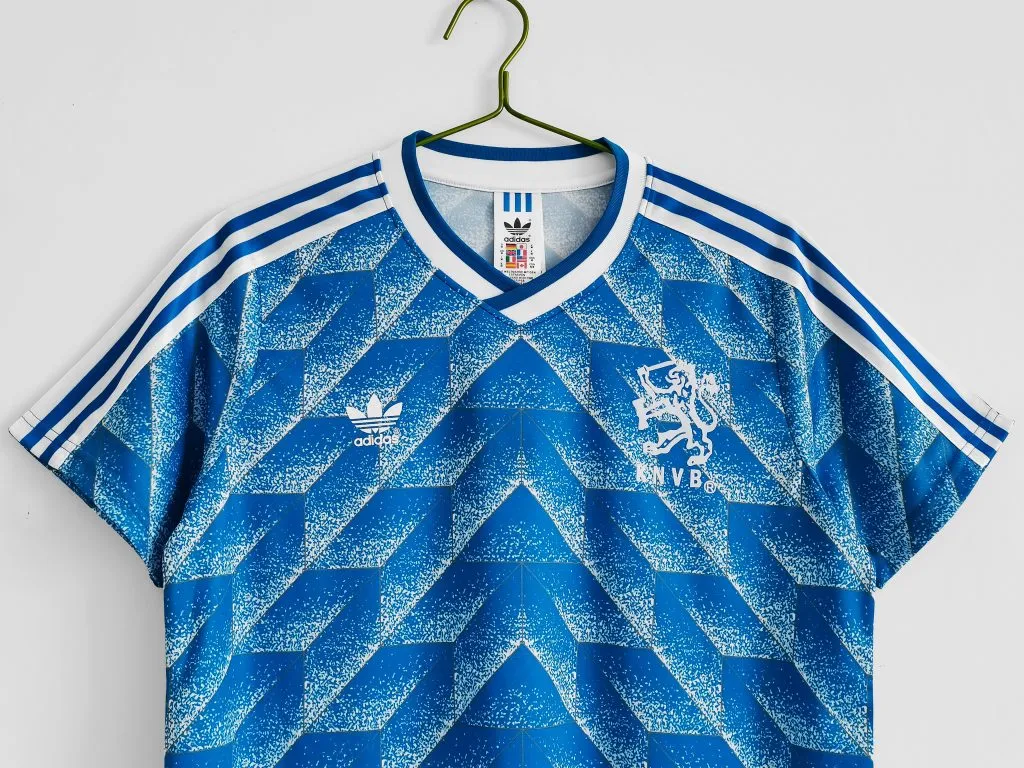 1988 - HOLANDA VISITANTE | RETRO