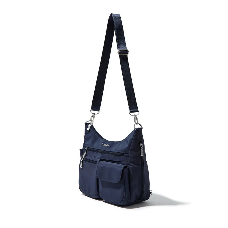 Baggallini Modern Everywhere Bag