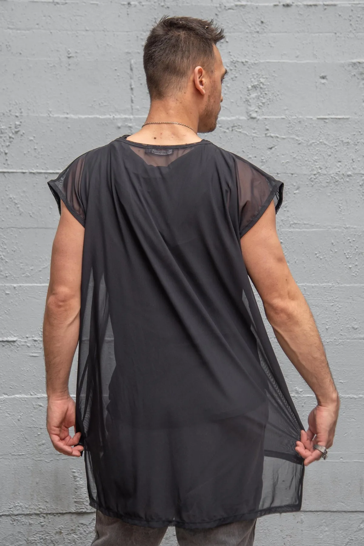 Five and Diamond Oversize Mesh Top