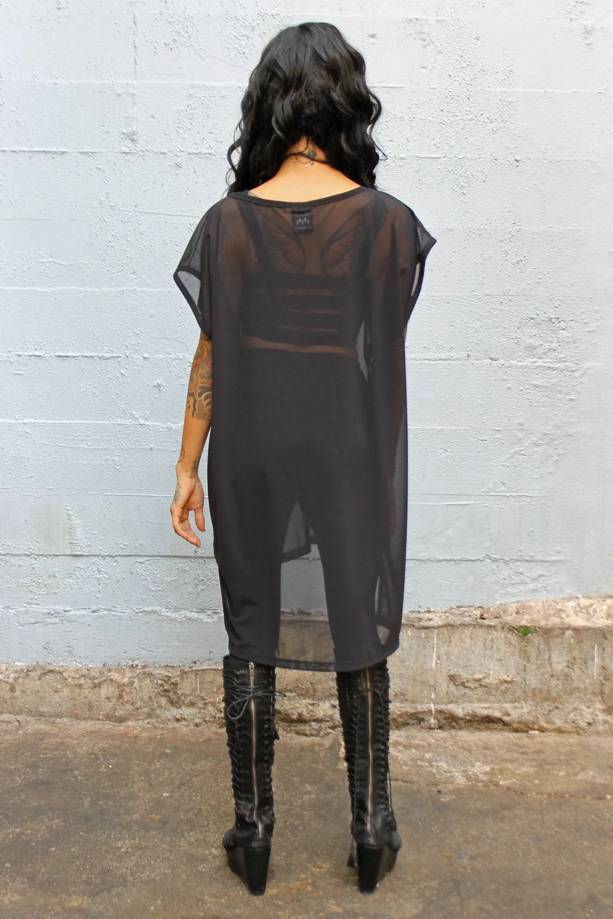 Five and Diamond Oversize Mesh Top