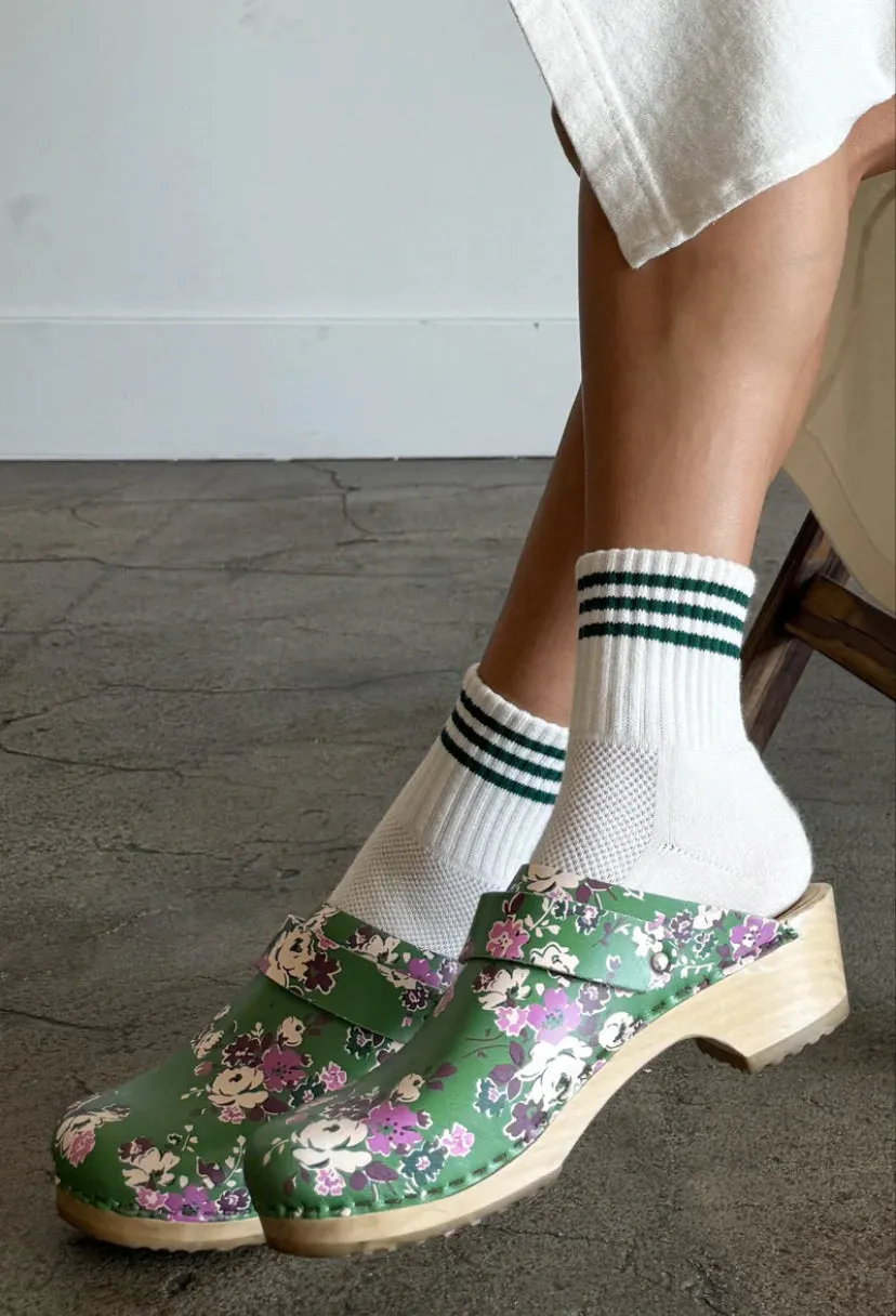 GIRLFRIEND SOCKS - GREEN STRIPE